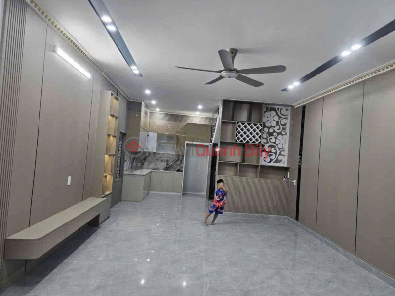 For just over 6 billion VND, own this beautiful, newly built 4-story house from a friendly owner at 136 Mai Trung Thu Street, Dang Hai. Sales Listings