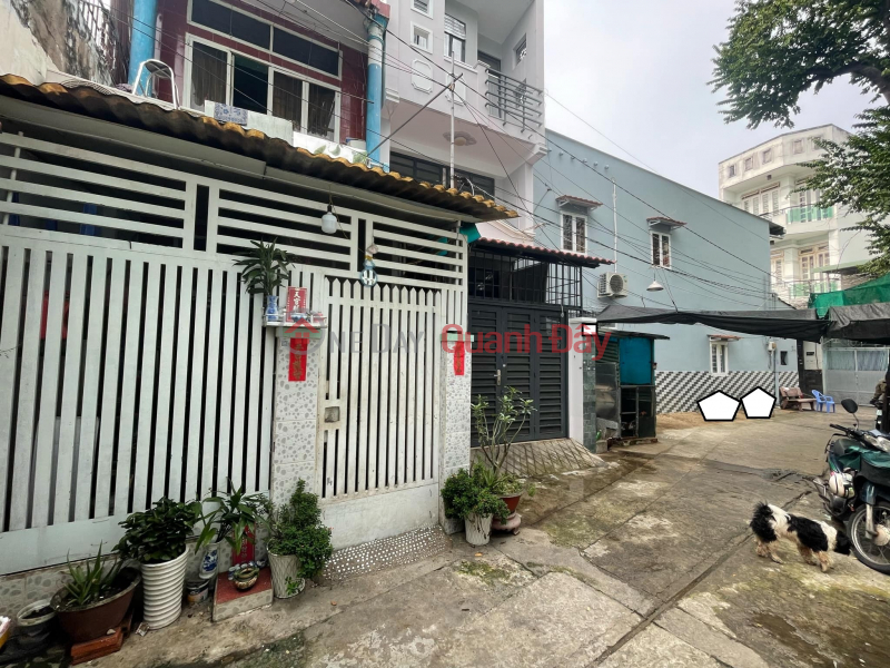 House for sale in Phu Tho Hoa Car Alley, Tan Phu 4.5 x 15m, 4.8 billion Sales Listings