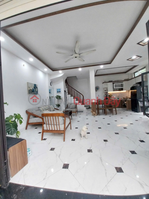 HIẾM QUÁ! Bán nhà riêng Tân Mai, Trương Định. Mặt ngõ Thông. 46m × 6 Tầng. Gara Ô tô. Chỉ 12 tỷ 3 _0