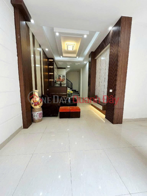 TRUNG TÂM BA ĐÌNH - NHÀ ĐẸP Ở NGAY - CHỦ TẶNG LẠI TOÀN BỘ NỘI THẤT- NGÕ THÔNG - 50M RA OTO TRÁNH _0