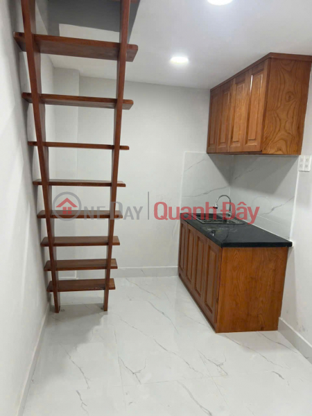 Nhà Nở hậu 3 tầng Đường 3m 8.5m2 – CMT8 Quận 3 Việt Nam | Bán, đ 1,98 tỷ
