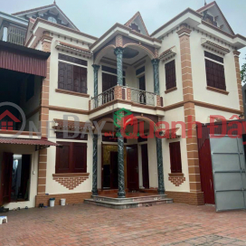 FOR SALE SPRING LAND GET A 3 storey house with WOOD TILES ONLY 21TR OTO RUN around the Yard _0