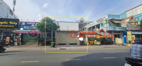 House for rent on Go Dau Street, 116m² - 8M WIDE - NEAR CROSSROAD _0