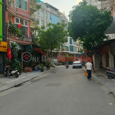 LAND FOR SALE IN LAC LONG QUAN, DIVIDED, CAR ACCESS, 75M2, PRICE ONLY 280 MILLION\/M2 _0