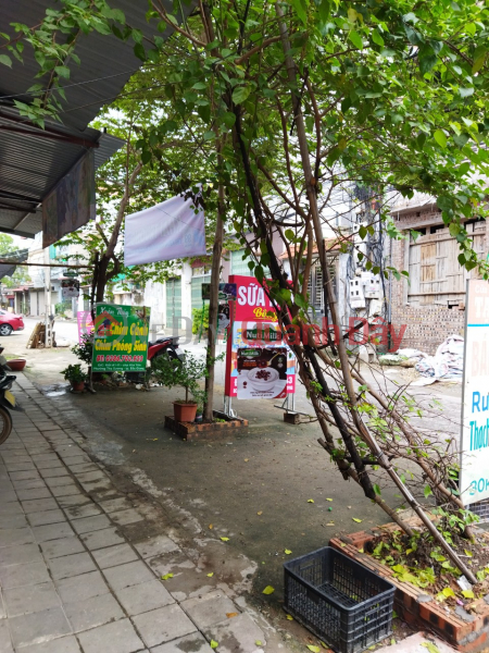 Property Search Vietnam | OneDay | Residential, Sales Listings Owner needs to sell kiosk (50 year kiosk) with available house. Located at Yen Hoa Market - Tho Xuong Ward - Bac Giang City.