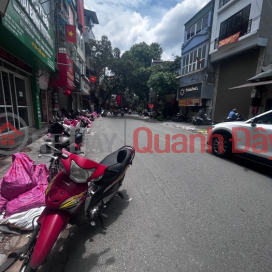 Central street of Hai Ba Trung district, near Bach Khoai, street, 5T, 4m frontage, 6 billion _0