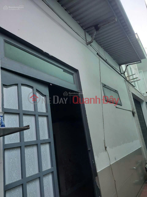 Owner sells dead-end house 1\/, Ward 7, District 8, HCM. Area 101m2, 9m wide at the back, 20m from car road _0