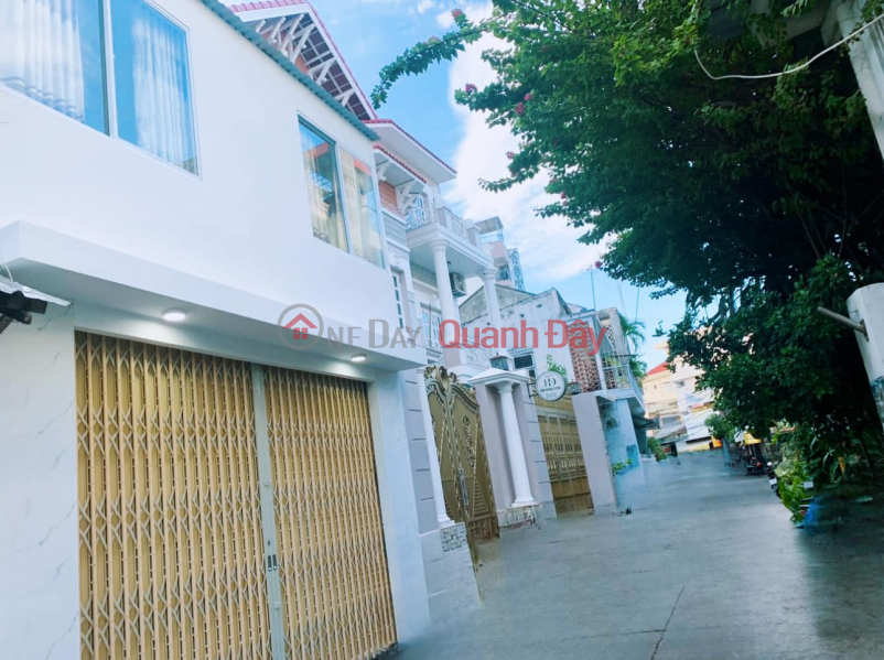 BEAUTIFUL 2-STORY HOUSE FOR SALE TTTP MOUNTAIN FRONT 1 PHUOC TIEN NHA TRANG Sales Listings