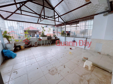 FOR SALE: HOUSE ON PHAM VAN DONG STREET, BAC TU LIEM, 40M, JUST OVER 7 BILLION, HOUSE NEXT TO THE STREET. _0