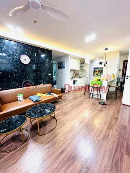 | Please Select | Residential Sales Listings | đ 11.8 Billion