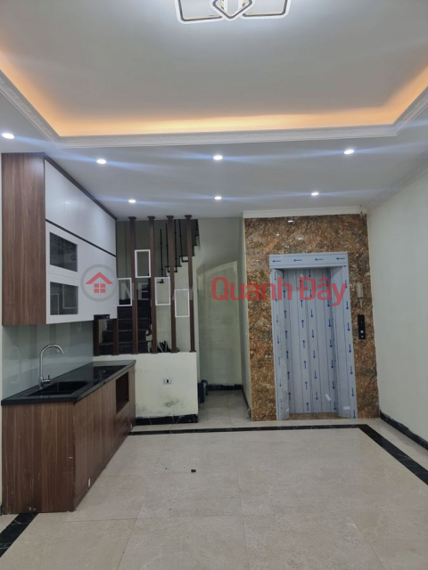 Super corner lot in Cau Giay, brand new beautiful house, near main street, 7-seat car lane, super rare and cheap _0