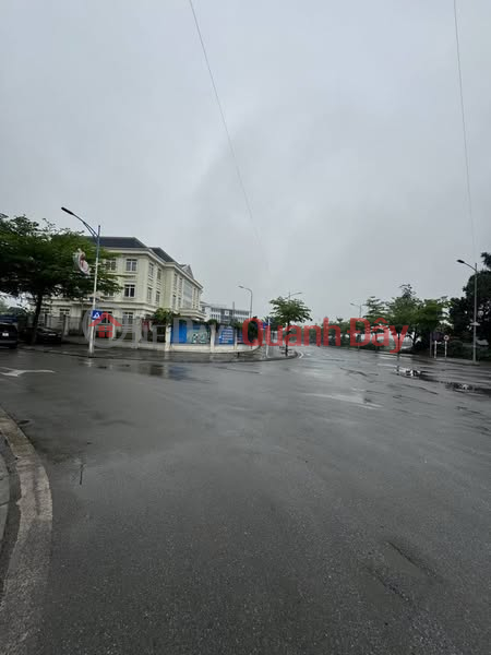 Hot! Hot! Hot, only 4.2 billion to own a beautiful plot of land, 58m2, blooming at the back, Thuong Cat, Bac Tu Liem Sales Listings