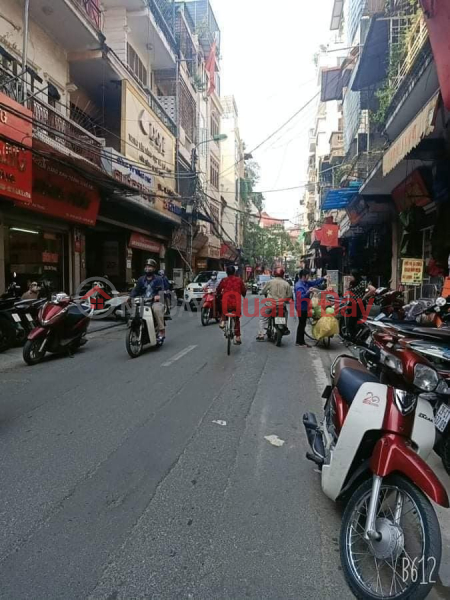 Rarely need to sell Urgently Old Street in Hoan Kiem District 40\\/55m MT4m cars via summer KD champion, Vietnam, Sales đ 6.2 Billion