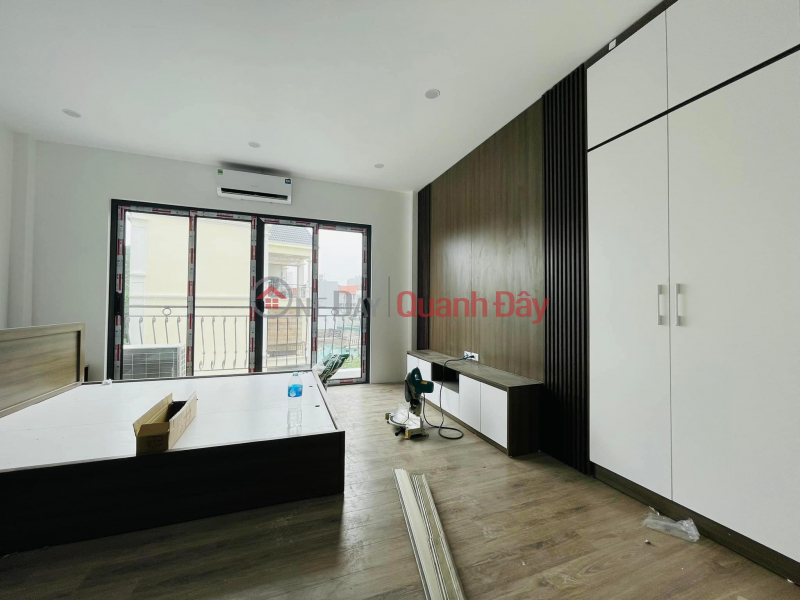 House for sale 165m2 Nghi Tam Street, Tay Ho Street Business Avoiding Car Garage 26.1 Billion VND Sales Listings