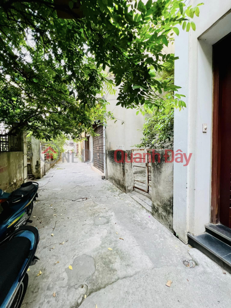 RARE LAND - HAPPENING LAST - 4M - 40M OFF NEW STREET HA Yen Quyet - Behind the house is the back of Yen Hoa Kindergarten Sales Listings