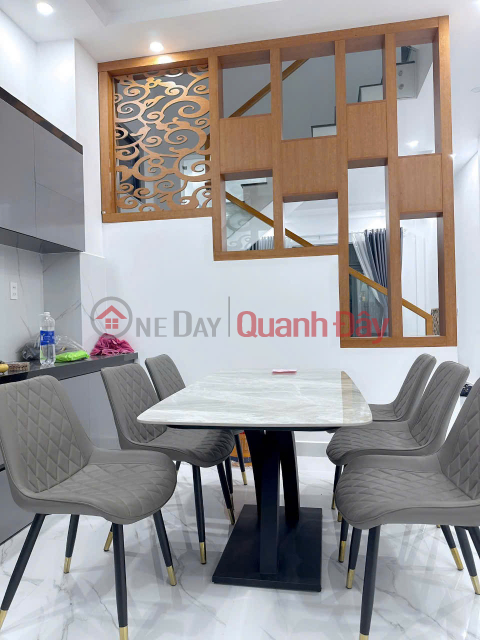 FOR RENT LUXURY VILLA 6 BEDROOMS HUYNH THUC KHANG WARD 4 _0