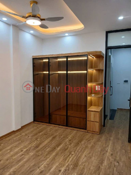 bán nhà Nguyễn Phúc Lai, sát ô tô, 5 tầng nhà đẹp ở luôn Việt Nam, Bán đ 12,6 tỷ