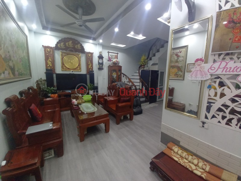 ₫ 4.8 Billion | Private house for sale, corner lot of Nguyen Lan Thanh Xuan street, 35mx5T, 3 bedrooms, beautiful house near the street, slightly 4 billion