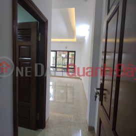 THANH NHAN HOUSE FOR SALE, 20M ON THE STREET, THREE GLOTS FOR DOORS AREA 81M2 PRICE ONLY 8.3 BILLION _0