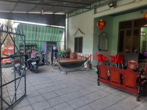 Owner Needs To Sell Street Front Land Plot With House C4 Gift In Thanh Dong Commune, Tan Chau, Tay Ninh _0