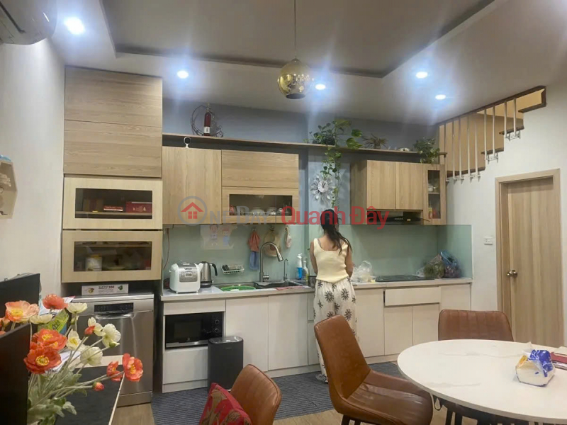 CHÍNH CHỦ BÁN NHÀ MỚI FULL NỘI THẤT Ô TÔ ĐỖ CỔNG Ngọc Lâm 50m2 X 4 tầng ,9.7 tỷ Long Biên. Niêm yết bán