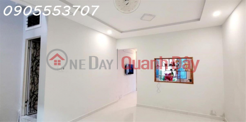 Selling a spacious 2-storey house (74m2) in LE DUAN, Da Nang - Near Con Market - Just over 2 billion _0