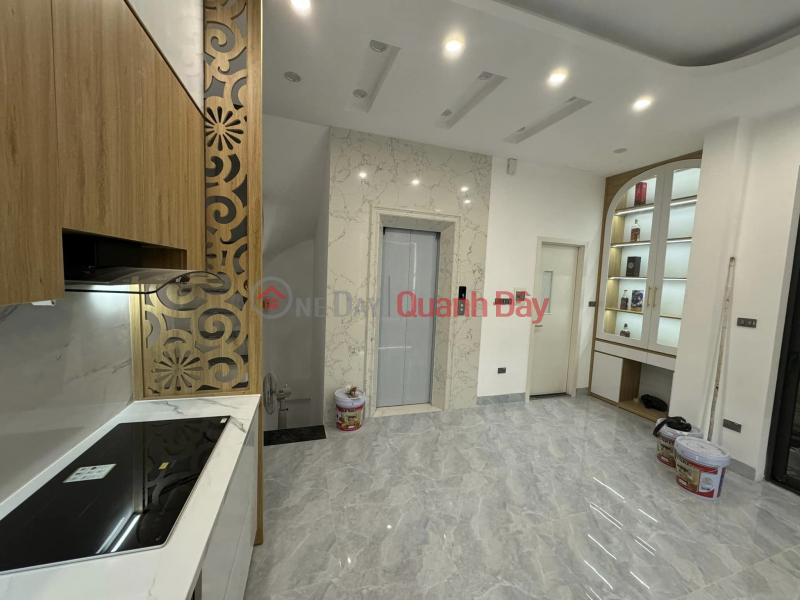 Property Search Vietnam | OneDay | Residential Sales Listings | SUPER PRODUCT NEW HOUSE THAI HA UNBOXING ALLEY FOR BUSINESS CAR PARKING AT DOOR - ELEVATOR 38M2 6 FLOORS 6M FRONTAGE INVITATION PRICE 12.6