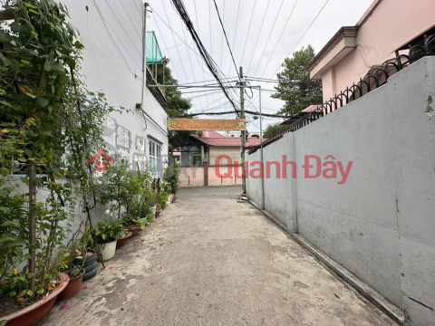 Chủ cần tiền giảm sốc bán gấn nhà 2 tầng BTCT nhỉnh 4 tỷ. _0