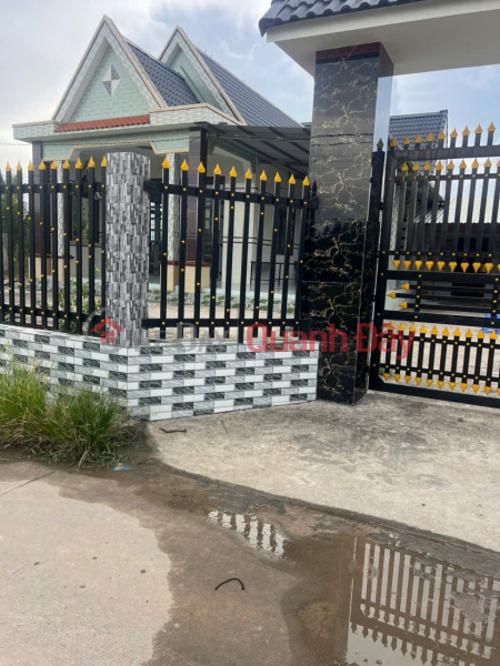 BEAUTIFUL LAND - GOOD PRICE - URGENTLY SELLING A PLOT OF POTENTIAL LAND IN BINH Thanh COMMUNE, Duc Hue, Long An Vietnam, Sales | đ 680 Million