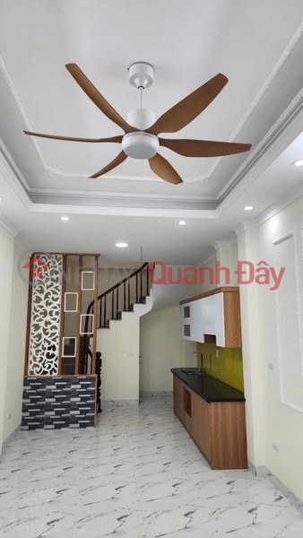 Nhà lô góc giá mềm duy nhất còn sót lại ở Lai Xá, Kim Chung, Hoài Đức. Ngõ thông tứ tung, ô tô, kinh doanh. Việt Nam, Bán đ 5 tỷ