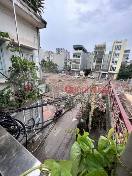 NGUYEN VAN SAT'S HOUSE ON HONG TIEN STREET - CAR LANE, CAR ACCESS TO THE HOUSE - WAY FROM HONG TIEN STREET - GOOD LOCATION Sales Listings