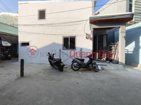 ► Corner plot near Trung Nu Vuong Street, 50m2, beautiful 2-story house, 3 bedrooms, very spacious yard, includes furniture, 4.1 billion VND. _0