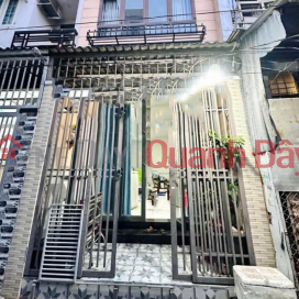 Nhà đẹp 2 tầng 35m2, Vuông – Thống Nhất QV _0