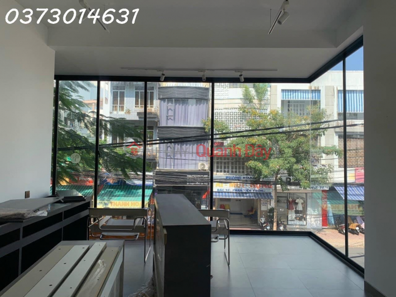 SURFACE FOR LEASE BY ANGRY Plot Quang Trung Street NEAR NGUYEN 7 - NHA TRANG, Vietnam Rental đ 45 Million/ month