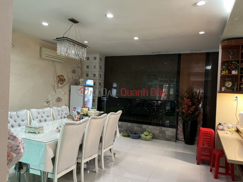 The owner rents a house at 26\\/70 Nguyen Minh Hoang Street, Ward 12, Tan Binh, Ho Chi Minh. Vietnam | Rental đ 38 Million/ month
