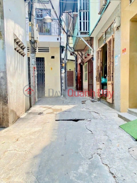 Beautiful house - good price for sale. Alley house 82m2, 2 bedrooms, Ngo Gia Tu street, District 10 Vietnam, Sales đ 5.3 Billion