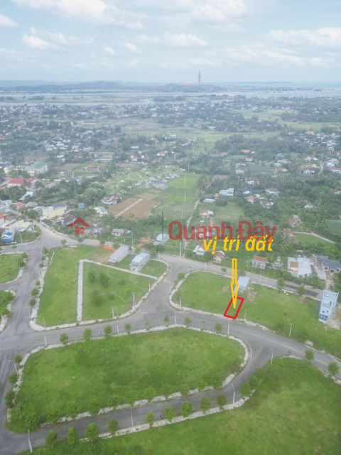 Land for sale in An Loc Phat residential area, owner, area 106m2 (6mx17.6m) opposite park, price 690 million negotiable _0