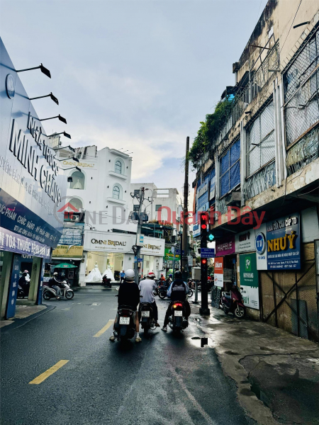 đ 9,6 tỷ | **Bán nhà 3 tầng mặt tiền HỒNG LẠC** p10, quận Tân Bình; (4,2x15) 2 MT