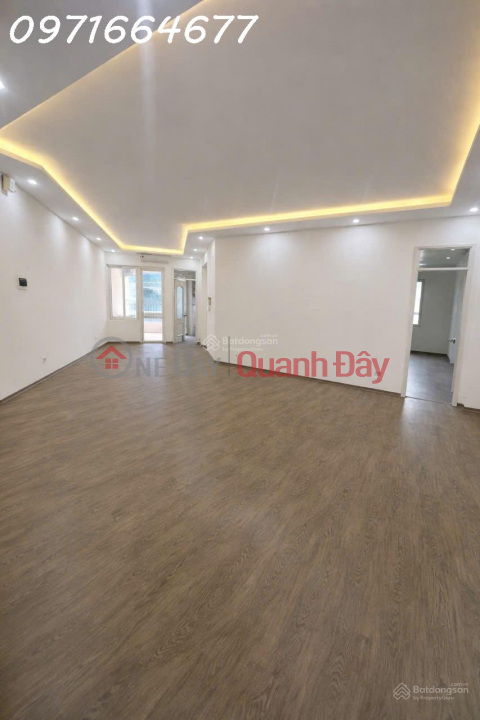 Chủ nhà cần bán gấp, không qua môi giới, tòa nhà 17T5, DT 151m2, 3 ngủ 3 vệ sinh _0