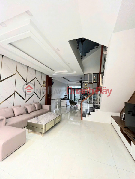 Nhà 2 mặt tiền cạnh công viên thoáng mát, Đào Sư Tích, xem là thích ngay Niêm yết bán