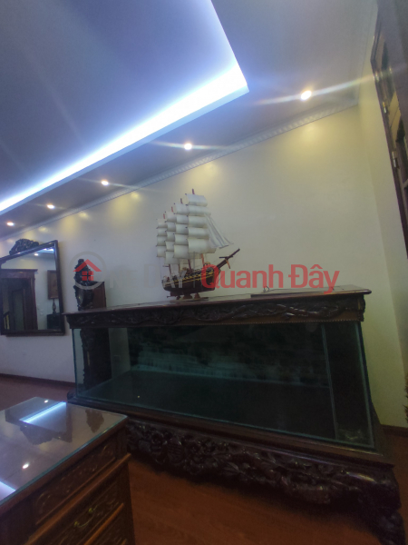 House for sale 89m2 Nghi Tam street, Tay Ho Garage 2 Cars Big front 11 Billion Sales Listings