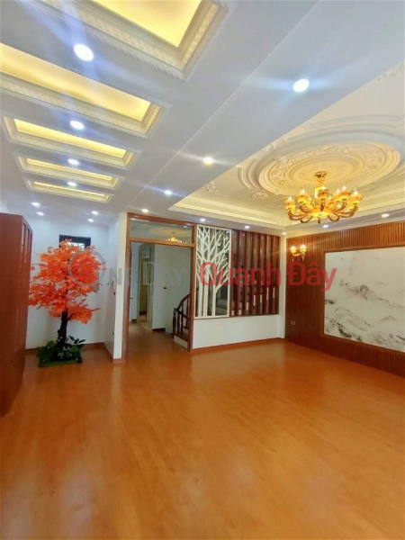 BEAUTIFUL HOUSE FOR SALE DUC Giang Street 65M2 6 storeys MT 6M CAR Elevator 9 BILLION Sales Listings