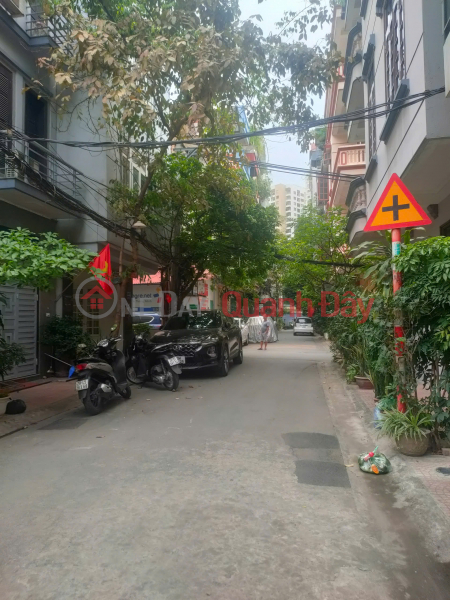 đ 17.95 Billion, HOUSE FOR SALE IN TRAN QUOC HOAN, DIVIDED LOT, CAR ACCESS, FOR BUSINESS, 58M2 X 5 FLOORS, ONLY 17 BILLION
