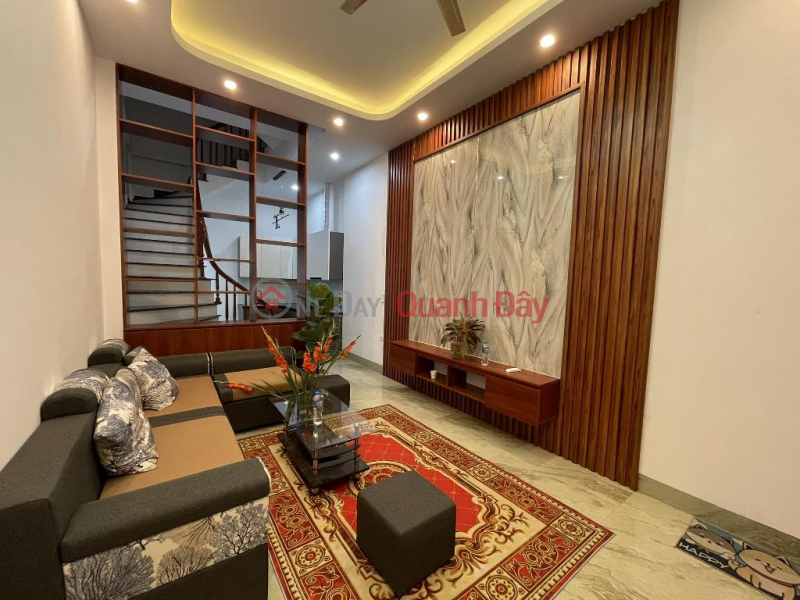 Nhà ngõ 1 Khâm Thiên. Nhà mới đẹp long lanh. DT 30m2x4T, mt 3.3m. Giá 3.89m2 Niêm yết bán