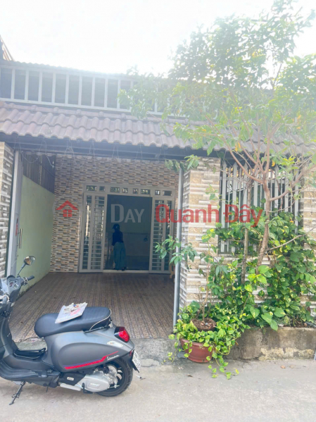 Stuck for money, selling at super cheap price, SR house 5x30, near KP4 Trang Dai market, only 2 billion 150 Sales Listings