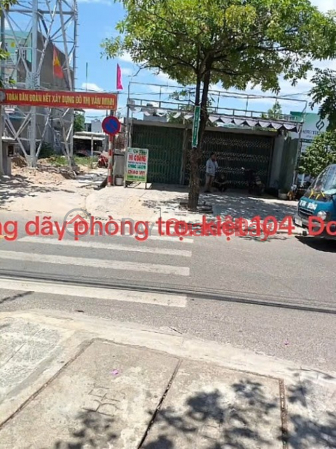 Land for sale, 85m², includes a row of rental rooms currently occupied, near Hoa Khanh Industrial Park, accessible by car, price 2.4 billion VND. _0