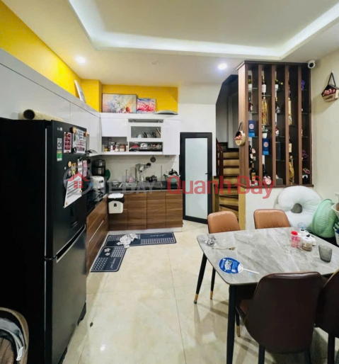 BÁN NHÀ CẦU GIẤY, DÂN XÂY 2 THOÁNG, NGÕ THÔNG KD – 51M2, 6 TẦNG _0