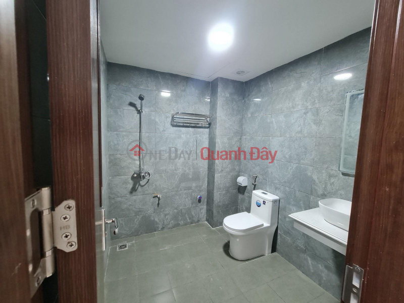 Selling a house on Phan Dinh Phung street, beautiful plot, 7m frontage, both living and doing business day and night., Vietnam, Sales đ 12.3 Billion
