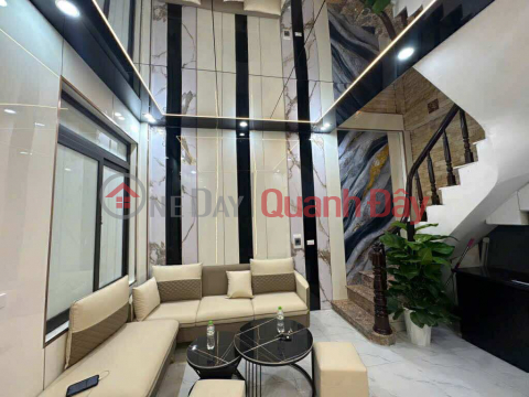 Mai Dong, Hoang Mai, 5-storey house with 3 bedrooms, luxurious interior, asking price 5.1 billion _0