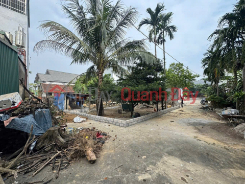 Owner selling a corner plot with full land title at Gốt Market - Phú Nghĩa, Hanoi - Car access directly to the land - Investment price _0